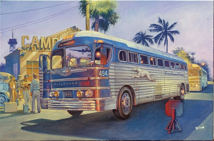 Roden 816 GMC PD3701 Silverside Bus &amp;quot;Greyhound Lines&amp;quot; 1/35