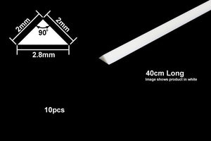 Tamiya 70116 Plastic Triangle Beam 2mm - 1 Pack