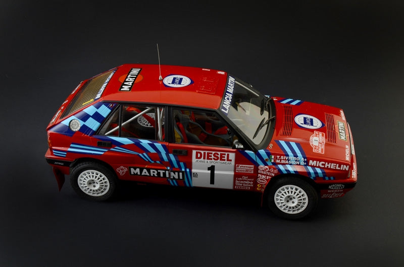 Italeri 4712 Lancia Delta HF Integrale Sanremo 1989 1/12 – zdjęcie 6