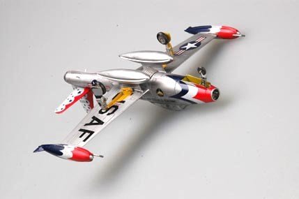 Hobby Boss 80247 F-84G Thunderjet Fighter 1/72 – image 5
