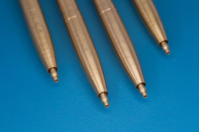 RB Model 32AB11 4 x 20mm Hispano cannons Those barrels where used in Spitfire &amp;quot;wing E&amp;quot; 1/32 – zdjęcie 2