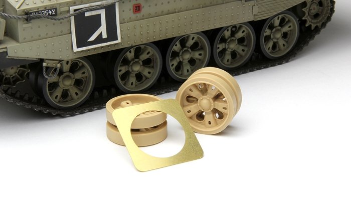 Meng Model SS-003 Achzarit Israel Heavy Armored Personnel Carrier (1/35) – image 6