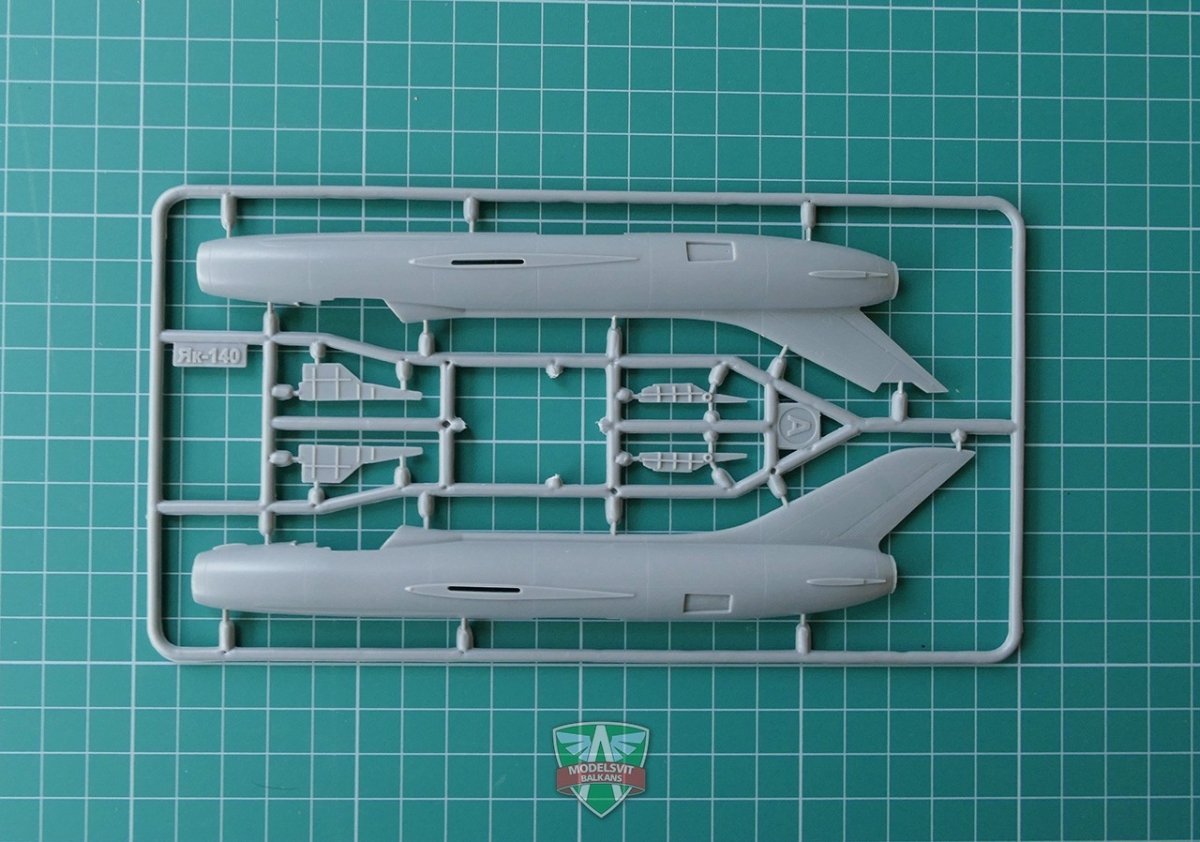 Modelsvit 72031 Yak-140 Prototype 1/72 – zdjęcie 6