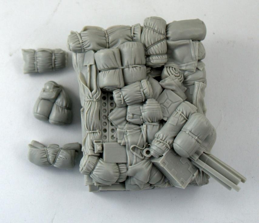 Panzer Art RE35-477 Stowage set for Chevrolet LRDG 1/35 – zdjęcie 3