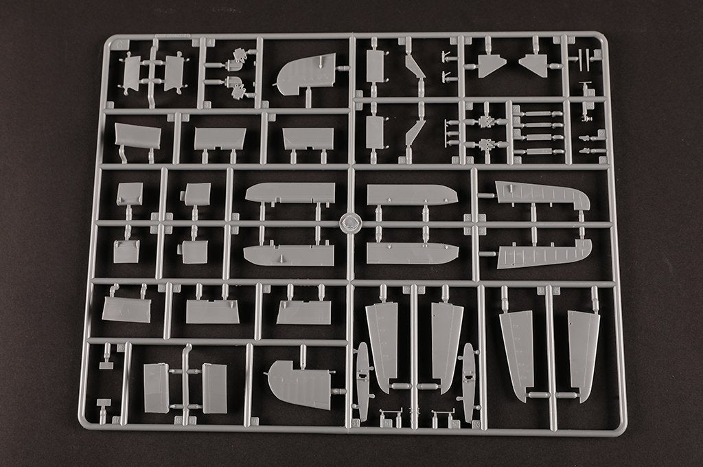 Hobby Boss 81788 F4U-1A/2 Corsair (2 in 1) 1/48 – image 10