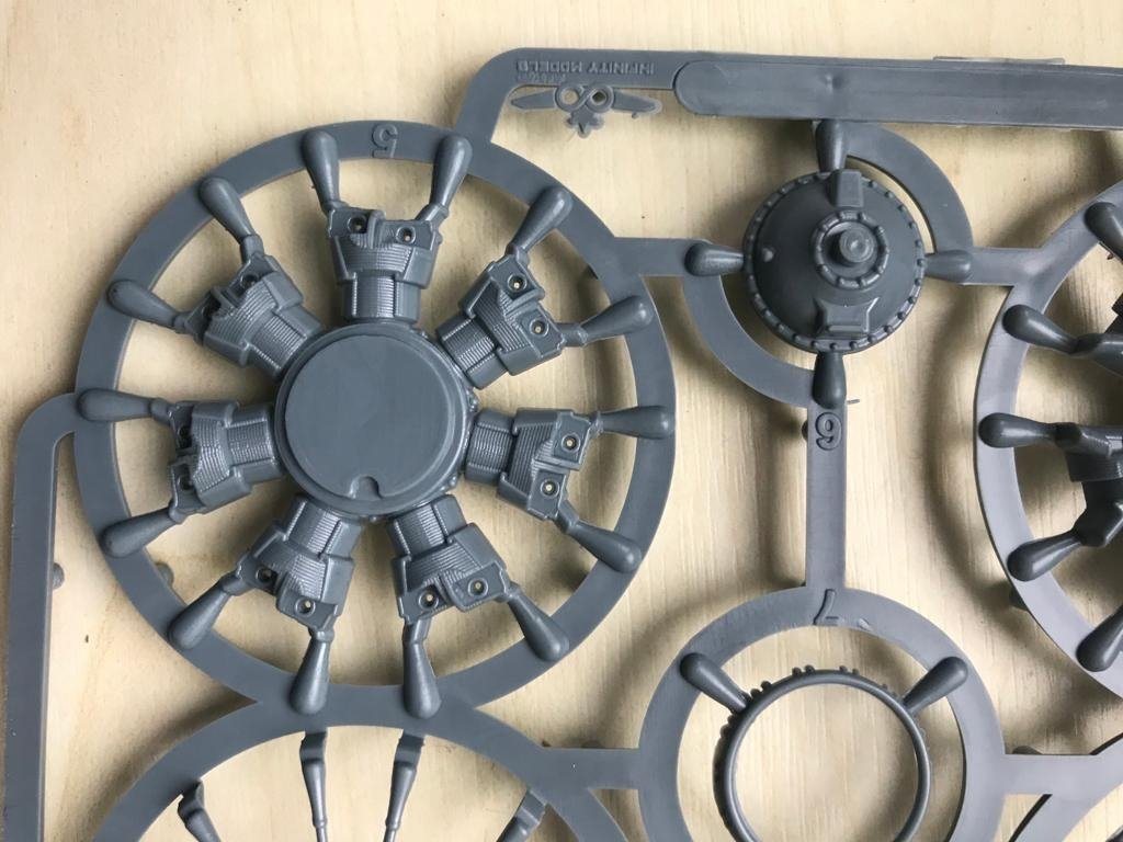 Infinity Models INF3201 SB2C-4 Helldiver 1/32 – zdjęcie 7