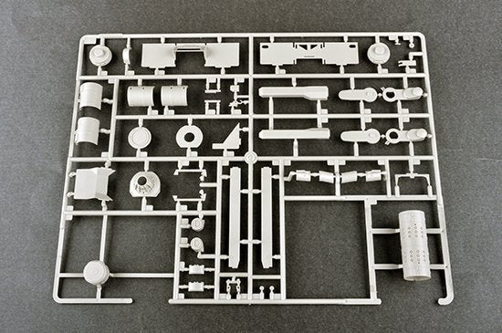 Trumpeter 09541 Pz.Kpfw.VIII Maus Full Interior 1/35 – image 11