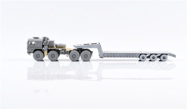 Modelcollect UA72341 German MAN KAT1M1014 8*8 HIGH-Mobility off-road truck with M870A1 semi-trailer 1/72 – image 3