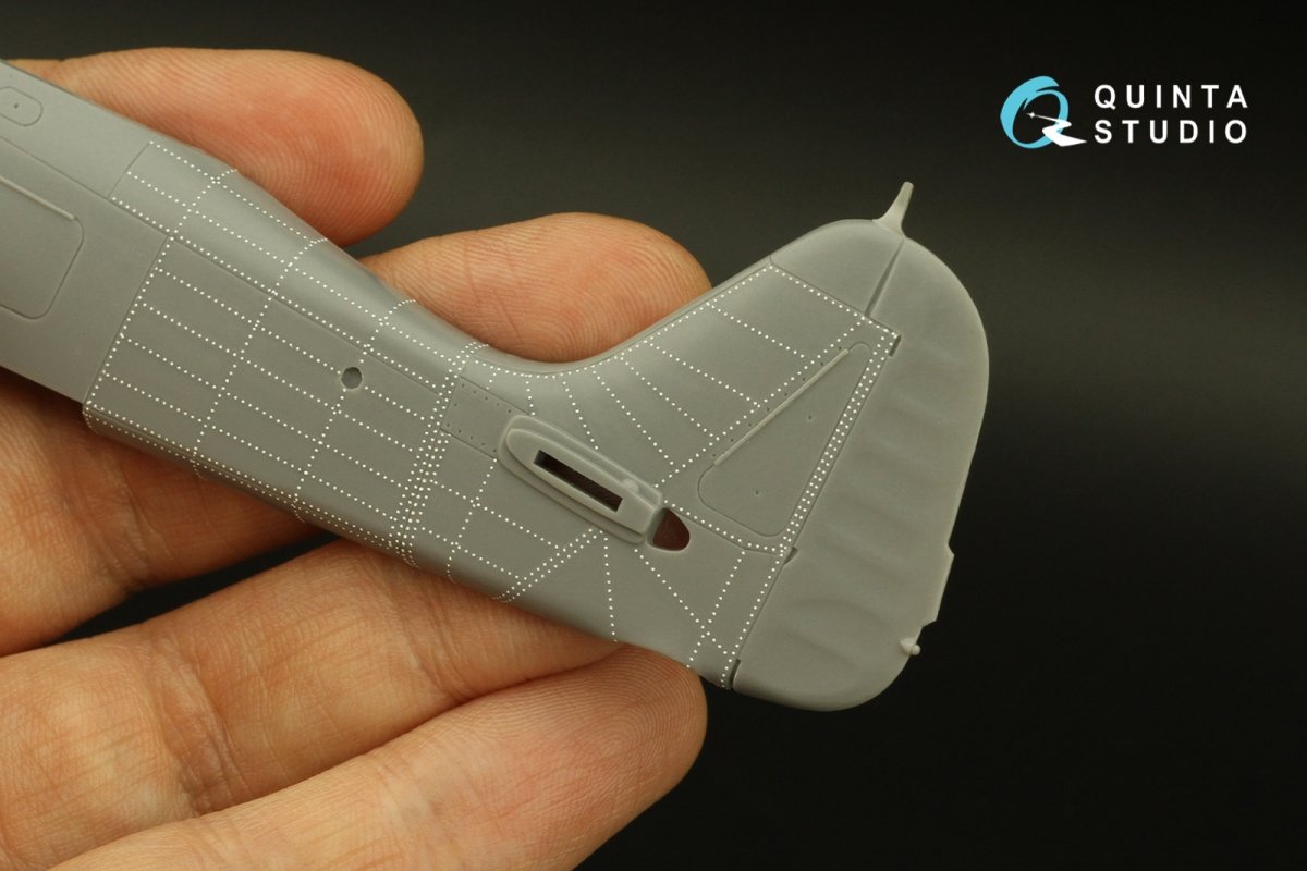 Quinta Studio QRV-017 Single riveting rows (rivet size 0.20 mm, gap 0.8 mm, suits 1/32 scale), White color, total length 5,8 m/19 ft – zdjęcie 2