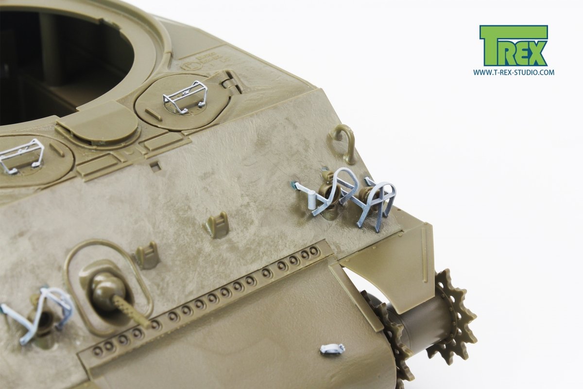 T-Rex Studio TR35022 M4 Sherman Guards Set (for Welded Hull) can support 2 tanks 1/35 – image 4