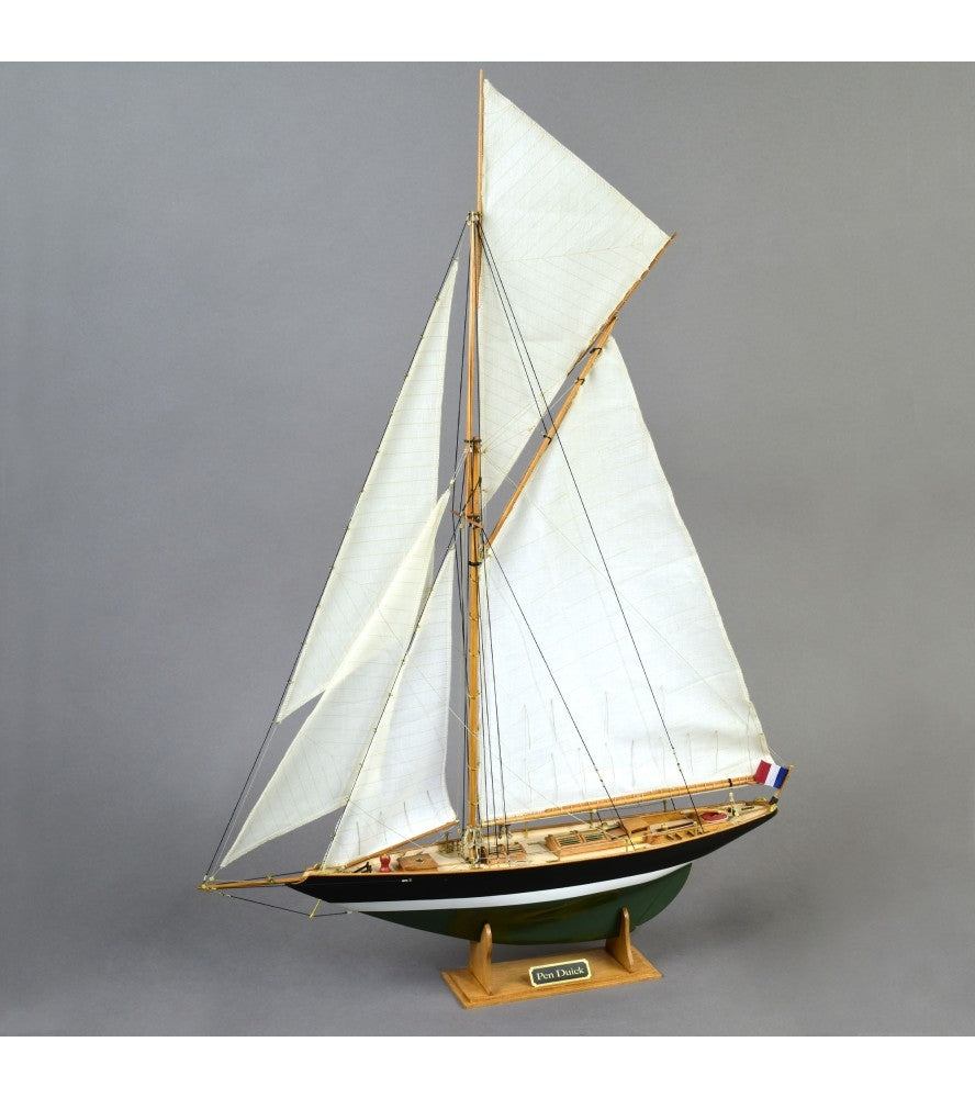 ARTESANIA LATINA 22418-N Jacht Pen Duick 1/28