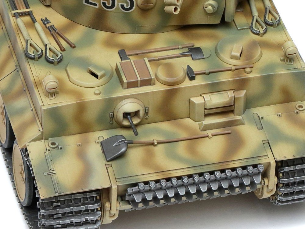 Tamiya 32603 German Heavy Tank Tiger I Early Production (Eastern Front) 1/48 – image 5