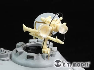 ET Model ER35-034 German Infrared Night-Vision Devices Infrarot-Scheinwerfer Type 1 1/35