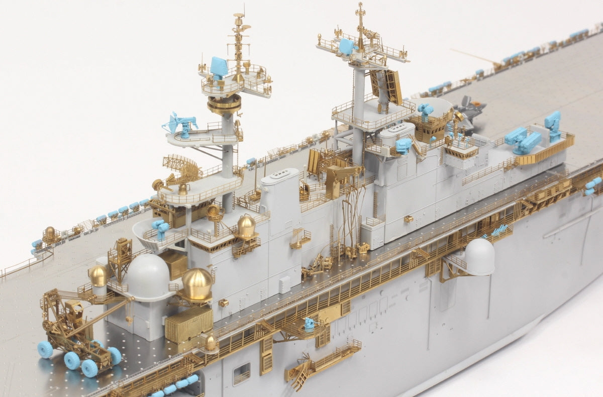 Pontos 37001R1 USS LHD-2 Essex Kit+Detail Up Set 1/350 – image 18