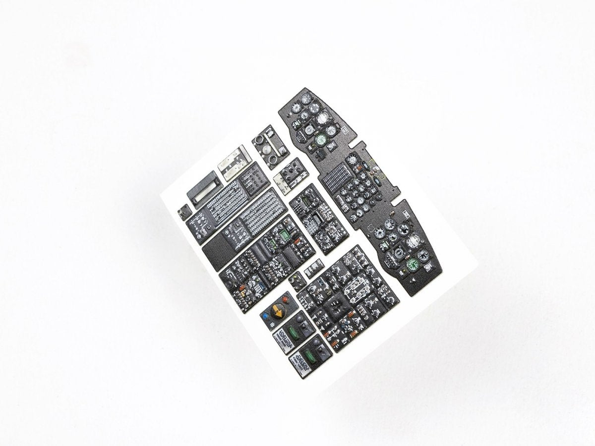 Red Fox Studio QS-35008 CH-47D Early type Chinook Trumpeter 1/35 – zdjęcie 3