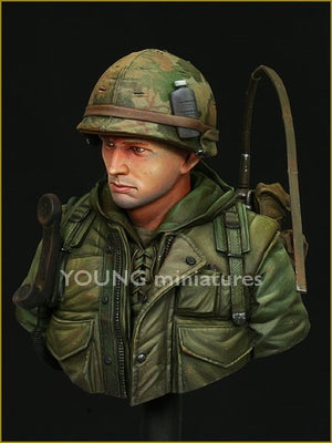Young Miniatures YM1817 USMC Hue. Vietnam 1968 1/10 – image 3