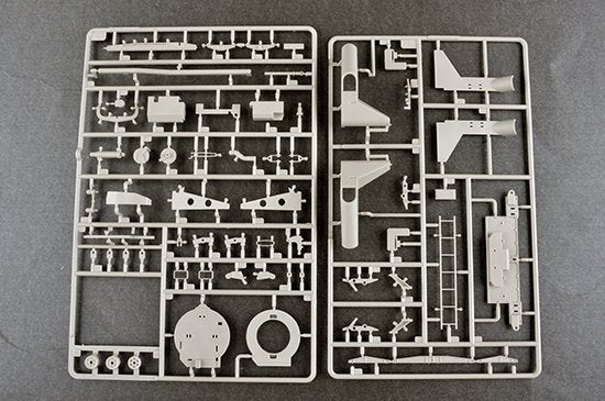 Trumpeter 09521 Russian S-300V 9A85 SAM 1/35 – image 9