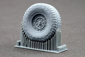 ScaleX WM 35001S HMMWV MT/R 24-bolt Sagged wheel set (Academy, ICM) 1/35