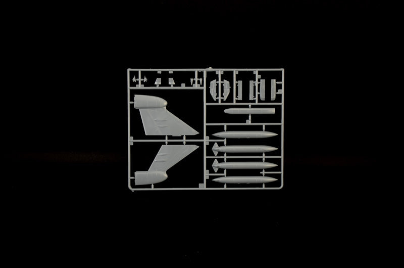 Italeri 1235 EF-111 A Raven 1/72 – zdjęcie 8