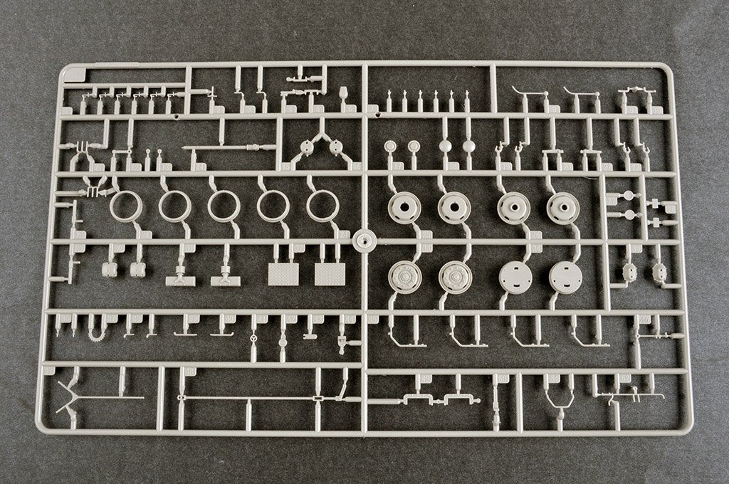 Trumpeter 09595 L4500A with 5cm Flak 41 I 1/35 – image 7