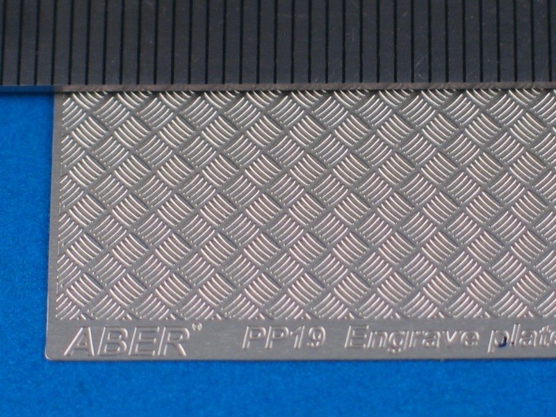 Aber PP19 Grooved plate (140x77mm) Contemporary pattern 5x5 lines (1/24/25)
