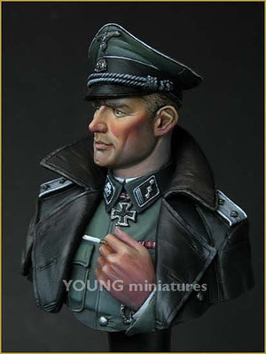 Young Miniatures YM1811 SS TOTENKOPF OFFICER WWII 1/10 – zdjęcie 5