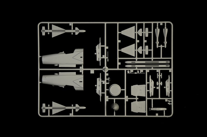Italeri 2817 MiG-27/MiG-23BN Flogger 1/48 – image 9