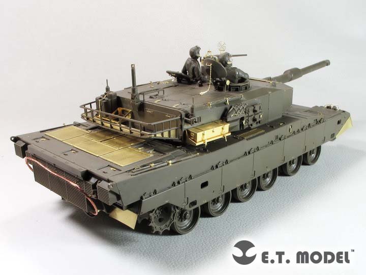 E.T. Model E35-244 JGSDF TYPE 90 Tank (For TAMIYA Kit) 1/35 – zdjęcie 4