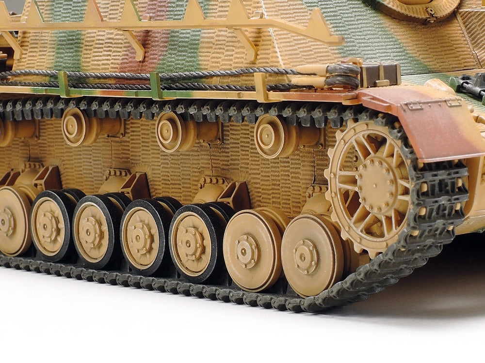 Tamiya 35353 Sd.Kfz.166 Sturmpanzer IV Brummbar Late Production 1/35 – image 6
