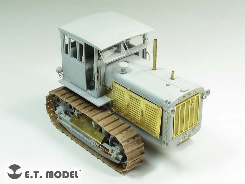 ET Model E35-193 Russian ChTZ S-65 Tractor with Cab (For TRUMPETER 05539) (1/35) – image 3