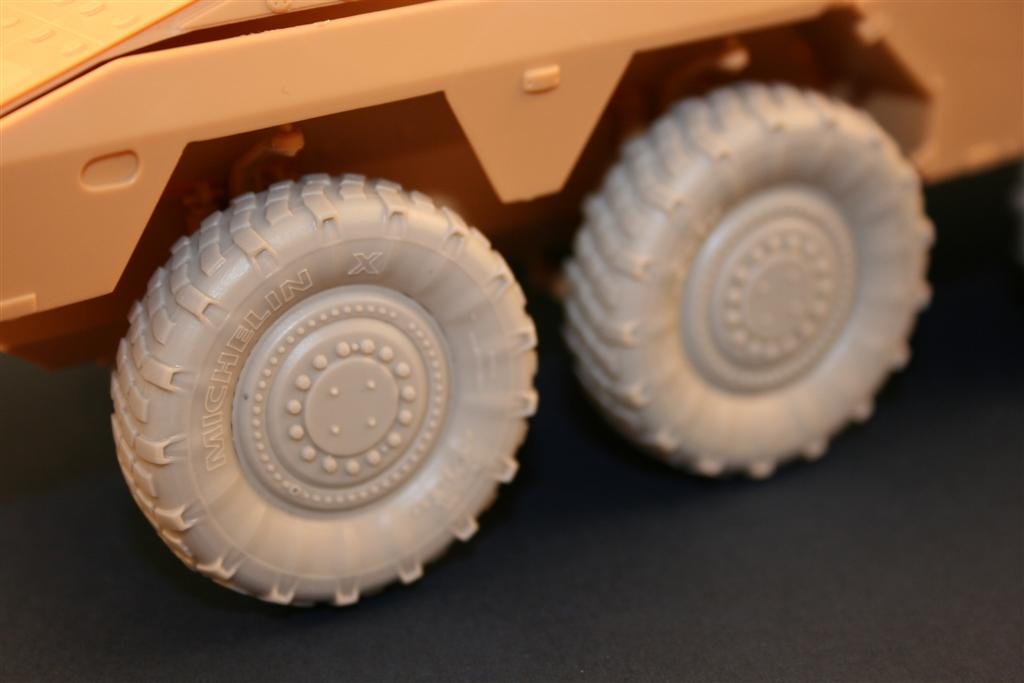 Panzer Art RE35-061 Wheels for Boxer MRAV (Hobby Boss Kit) 1/35 – zdjęcie 3