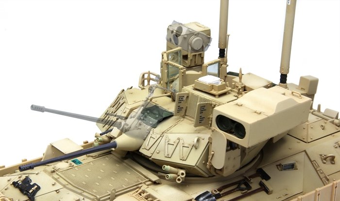 Meng Model SS-004 U.S.Infantry Fighting Vehicle M2A3 Bradley w/BUSK 1/35 – zdjęcie 10