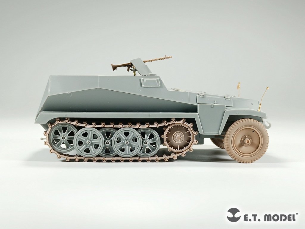E.T. Model P35-124 WWII German Sd.kfz.250/Sd.kfz.10 Sagged Front Wheels for Dragon Kit 1/35 – zdjęcie 5