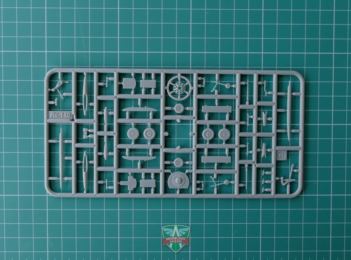Modelsvit 72031 Yak-140 Prototype 1/72 – zdjęcie 4