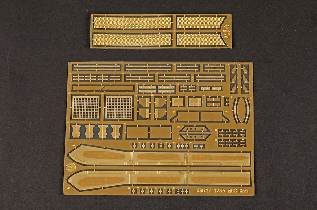 I Love Kit 63547 M53 155mm Self-Propelled Howitzer 1/35 – image 11