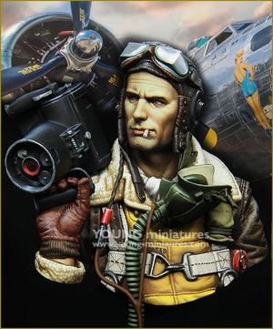 Young Miniatures YM1872 B-17 CREW with K20 CAMERA 1/10 – zdjęcie 2