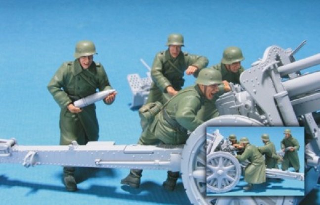 Hobby Fan HF549 ÉQUIPAGE DE CANONNIERS FH-18 DU FRONT DE L'EST ALLEMAND (II) - 4 FIGURINES 1/35