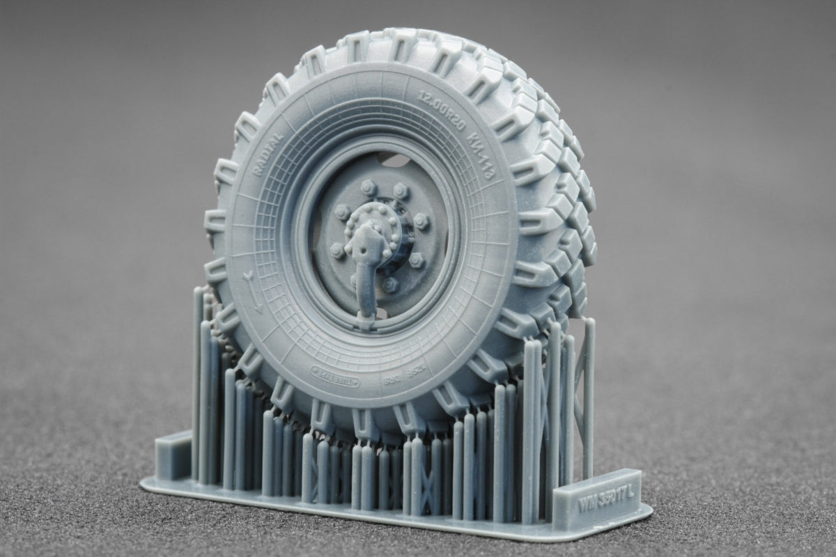 ScaleX WM 35018 ZIL 131 Ordinary wheel set for Trumpeter kit 1/35