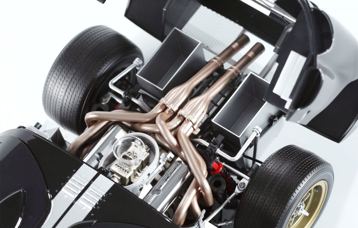 Meng Model RS-003 Ford GT40 Mk.II &amp;#39;66 Champion (pre-coloured) 1/12 – zdjęcie 9