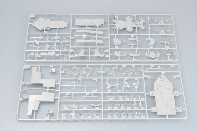 Trumpeter 05306 USS MASSACHUSETTS BB-59 1/350 – zdjęcie 12