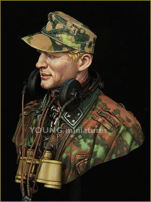 Young Miniatures YM1851 German WAFFEN SS Panzer Officer WWII 1/10 – zdjęcie 2