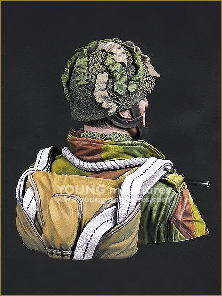Young Miniatures YM1864 British Paratrooper Operation Market Garden 1944 1/10 – image 5