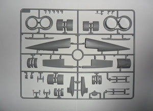 ICM 48902 MiG-25 RB, Soviet Reconnaissance Plane 1/48 – zdjęcie 3