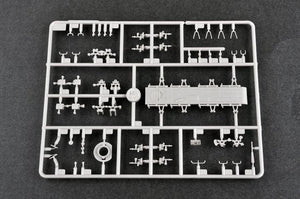 Trumpeter 07137 Russian BTR-70 APC early version 1/72 – image 6