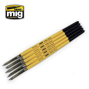 AMMO of Mig Jimenez 7606 RUBBER BRUSH SET – image 2