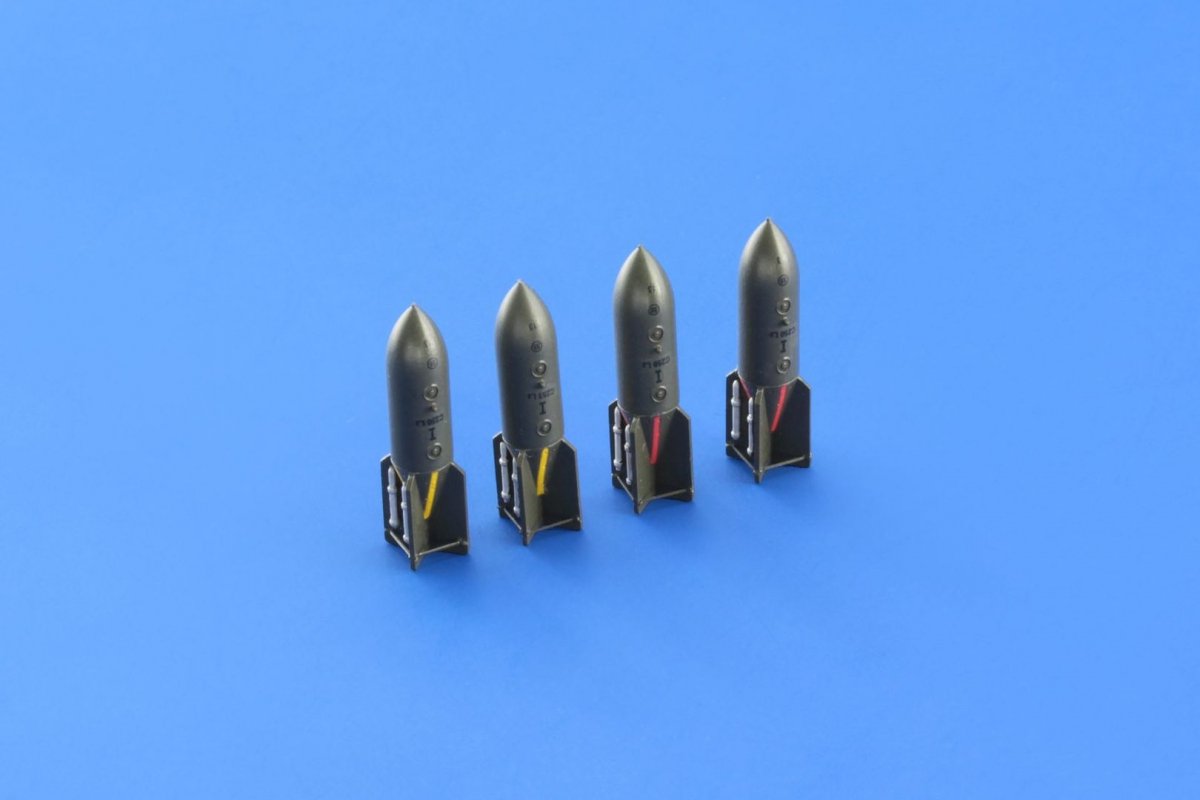 Eduard 672113 SC 250 German WWII bombs 1/72 – image 4