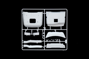 Italeri 3948 MERCEDES-BENZ MP4 BIG SPACE 1/24 – zdjęcie 11