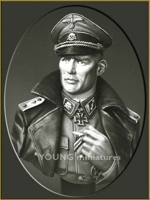 Young Miniatures YM1811 SS TOTENKOPF OFFICER WWII 1/10 – zdjęcie 7