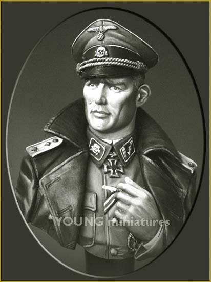 Young Miniatures YM1811 SS TOTENKOPF OFFICER WWII 1/10 – zdjęcie 7