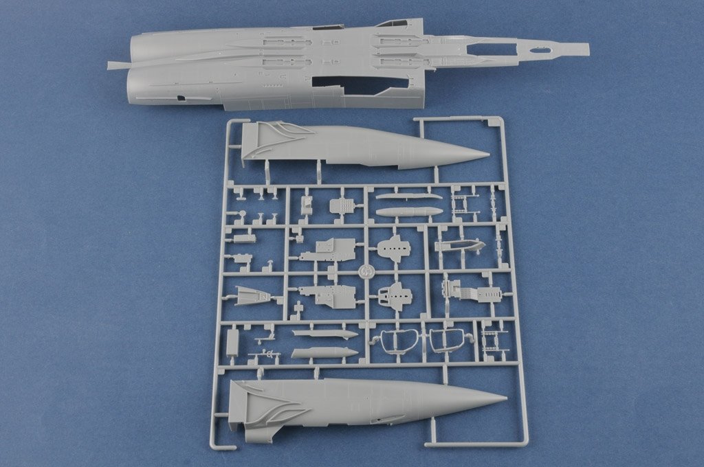 Hobby Boss 81770 MiG-31BM. w/KH-47M2 1/48 – image 10
